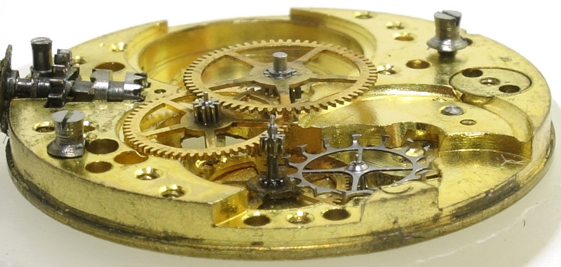 side view of the gear train AM 610: side view of the gear train