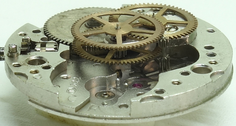 side view of the gear train DuRoWe 322: side view of the gear train