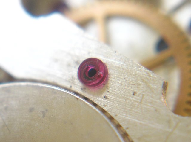 detail: lose center second wheel bearing jewels Jeambrun 23D: detail: lose center second wheel bearing jewels