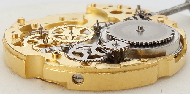 side view of the selfwinding gear train Miyota 6T15: side view of the selfwinding gear train