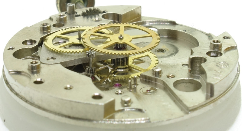 side view of the gear train Otero 144: side view of the gear train