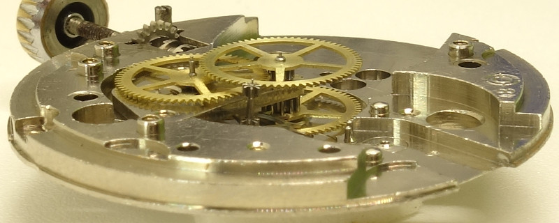 side view of the gear train Otero 481: side view of the gear train