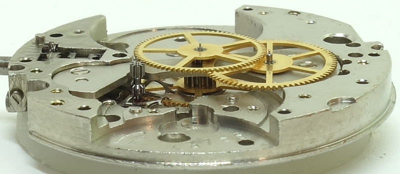 side view of the gar train Raketa 2627.H: side view of the gar train